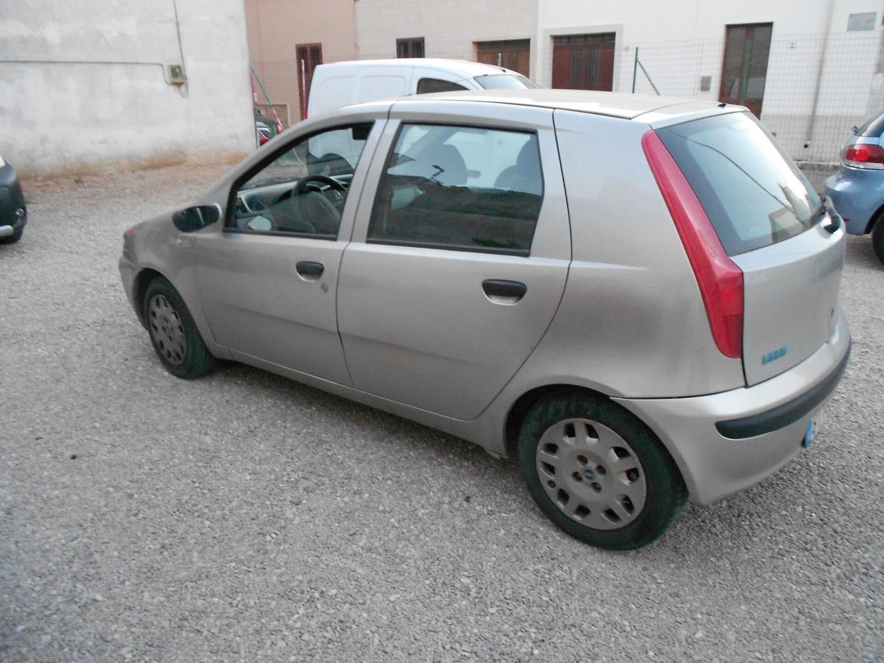 Fiat Punto 1.2i cat 5 porte ELX