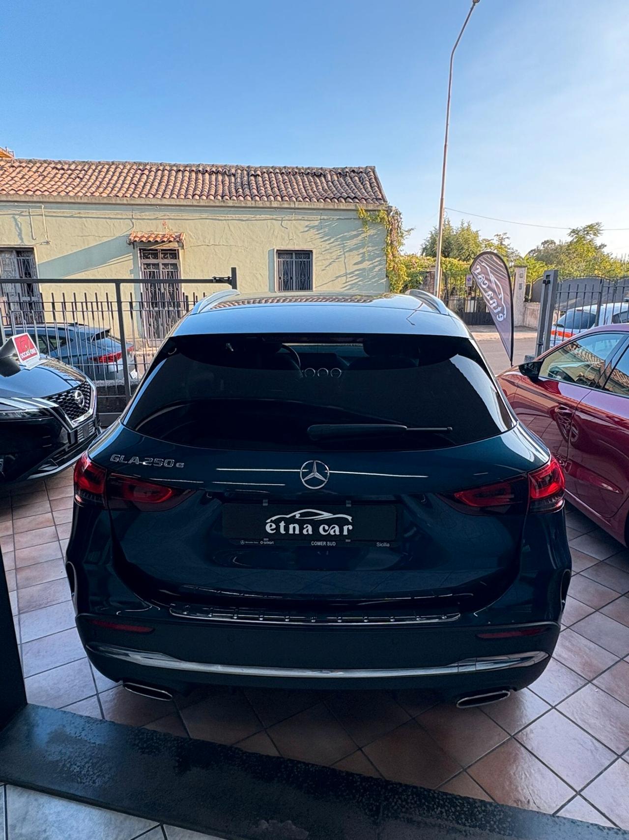 Mercedes-benz GLA 250 e hybrid EQ Premium