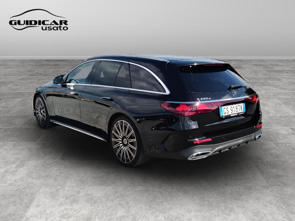 Mercedes-Benz Classe E - S214 SW - E SW 220 d AMG Line Premium Plus auto