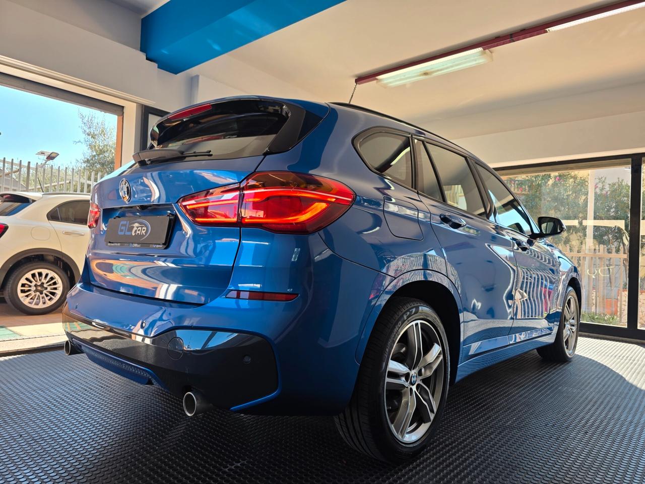 Bmw X1 sDrive 18d M-Sport Blu Estoril 2019 head up display