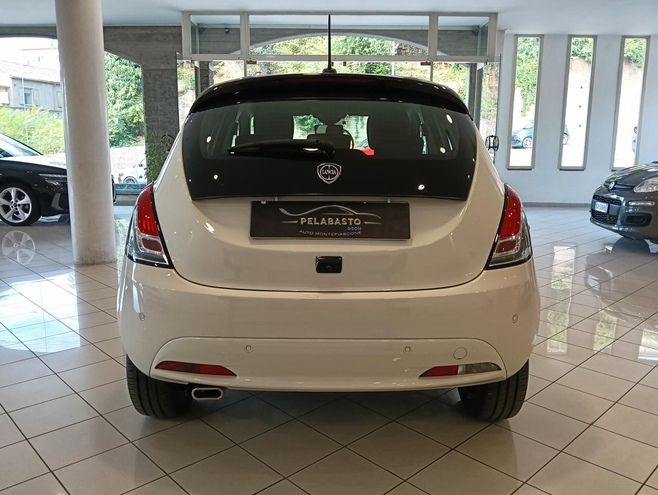 Lancia Ypsilon 1.0 FireFly 5 porte S&S Hybrid Gold Plus