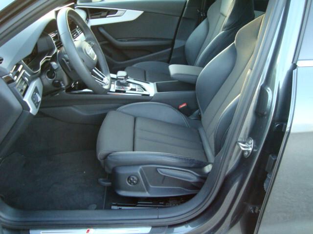 Audi A4 Avant 40 TDI quattro S tronic line edition