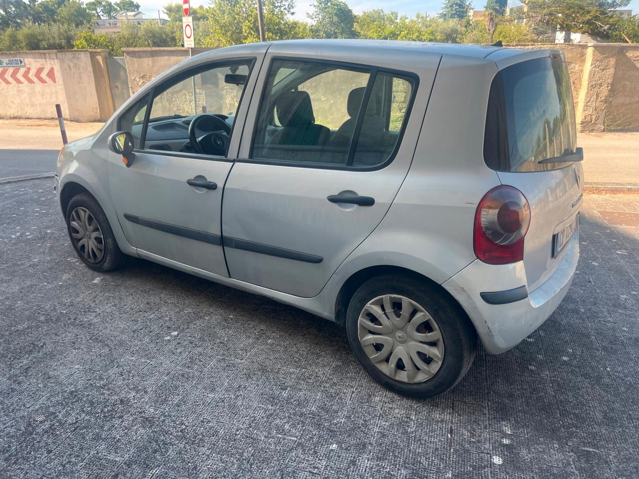 Renault Modus 1.5 dCi 82CV Motore Perfetto