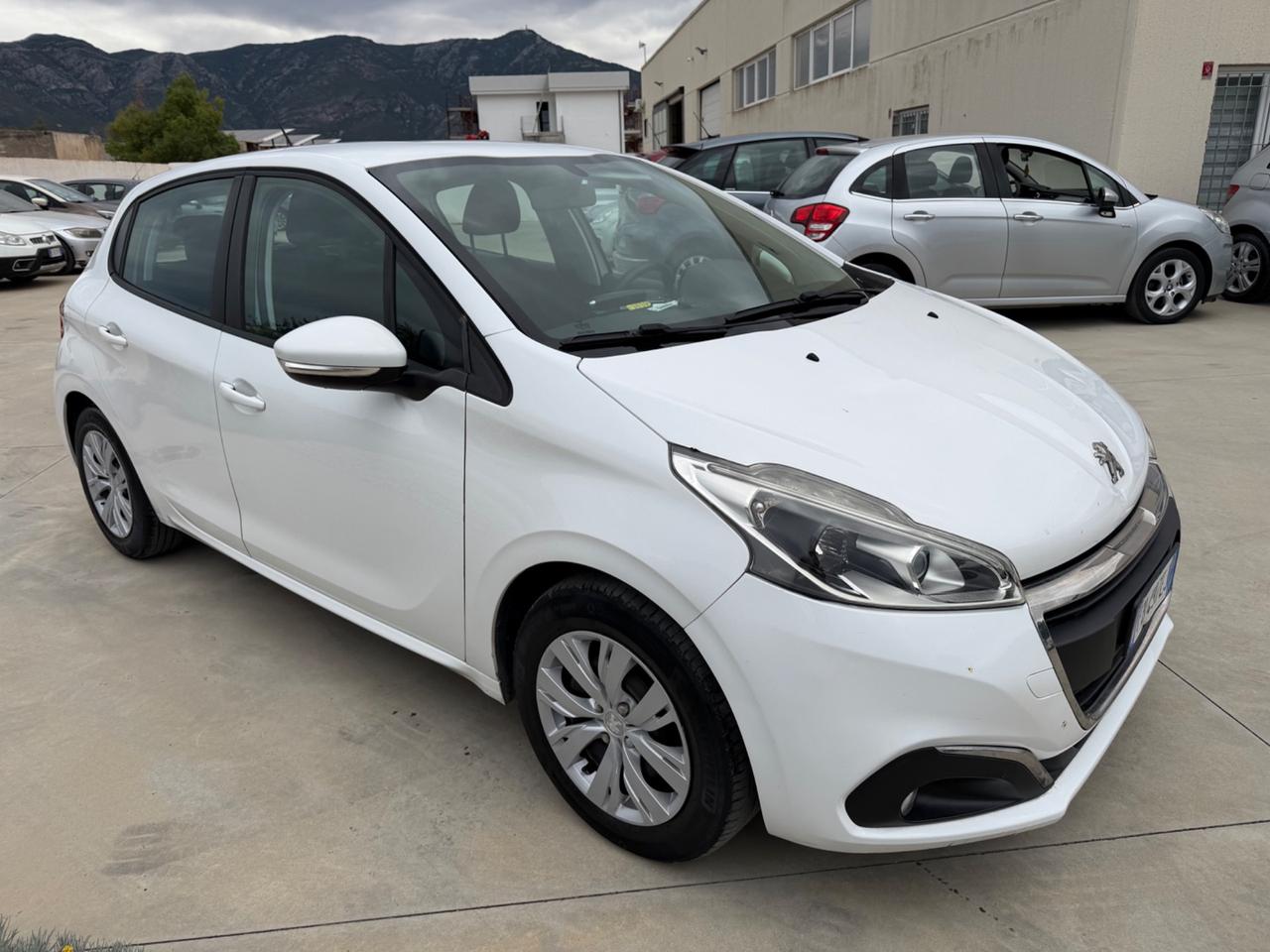 Peugeot 208 BlueHDi 75 S&S 5 porte Active 2015