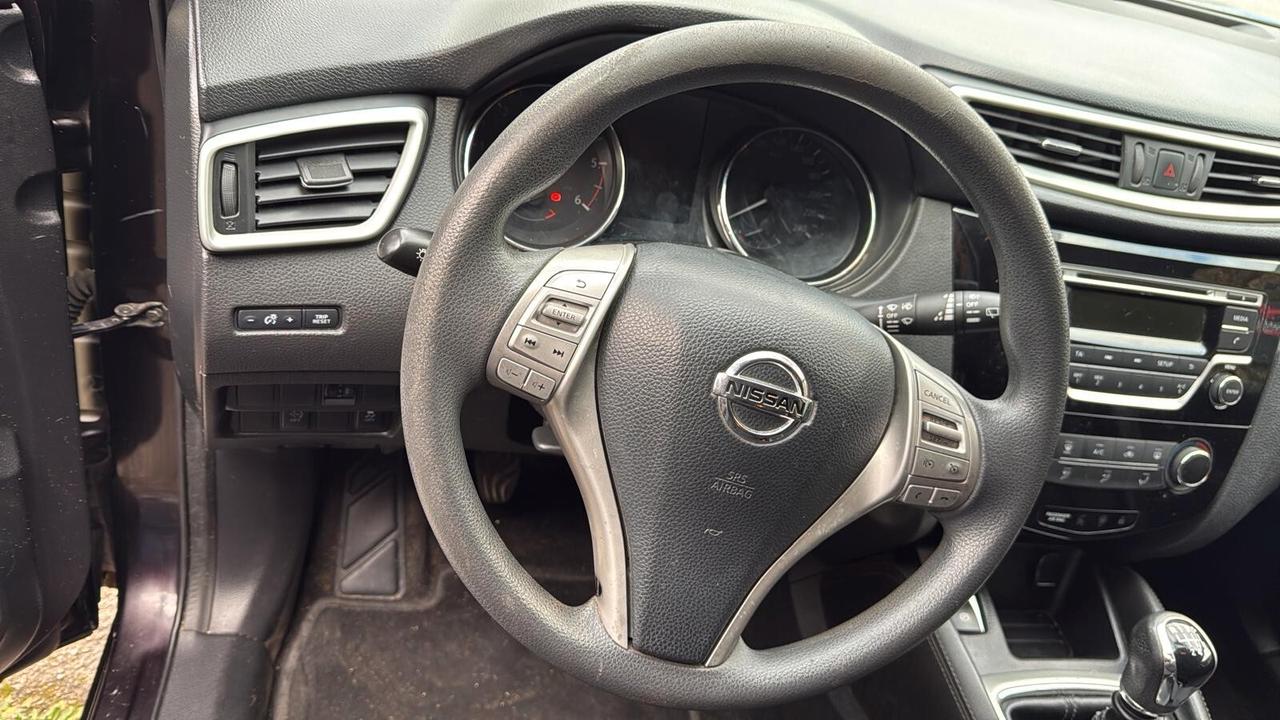Nissan Qashqai 1.5 dCi N-Vision