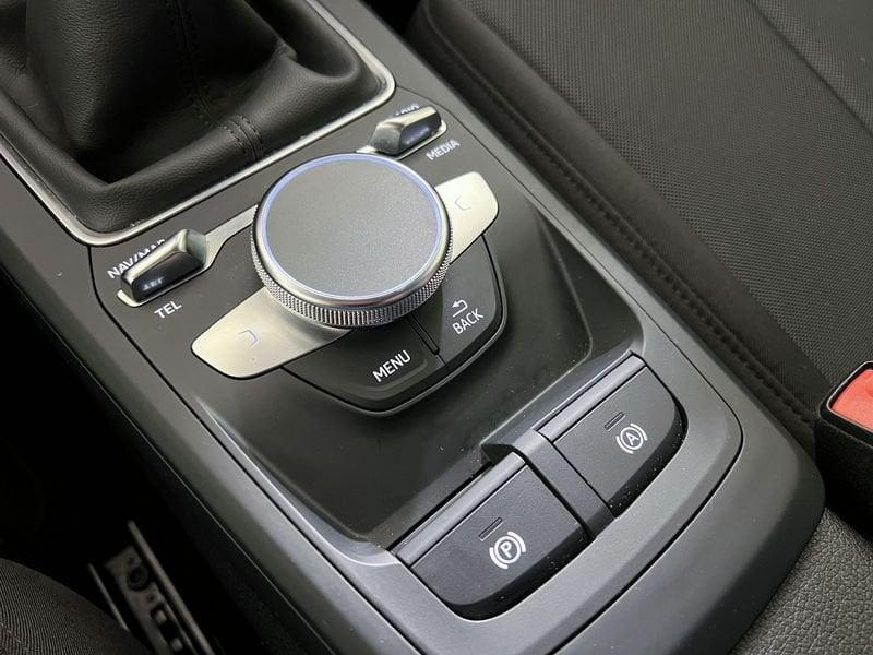 Audi Q2 Q2 30 TFSI Admired Advanced