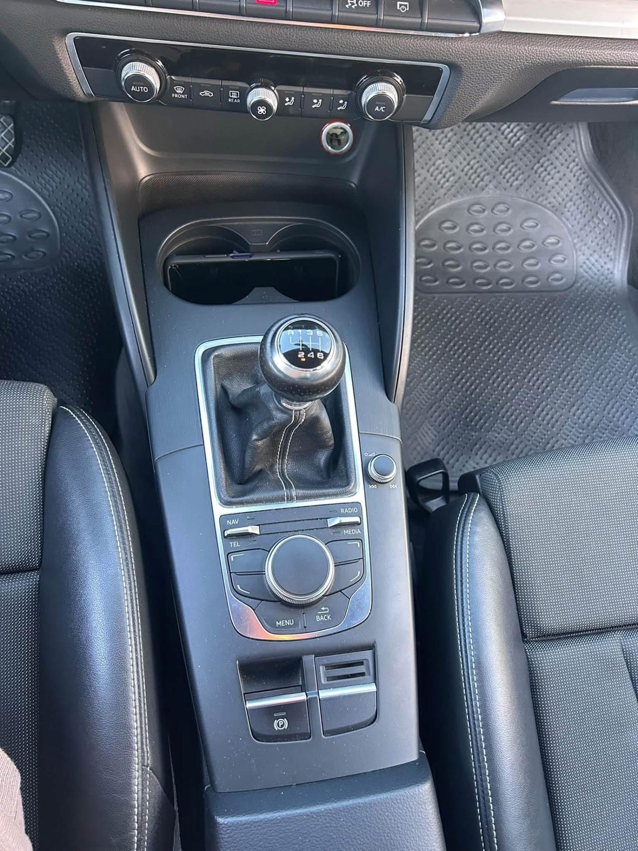 Audi A3 SPB 1.6 TDI CR F.AP. Young Edition
