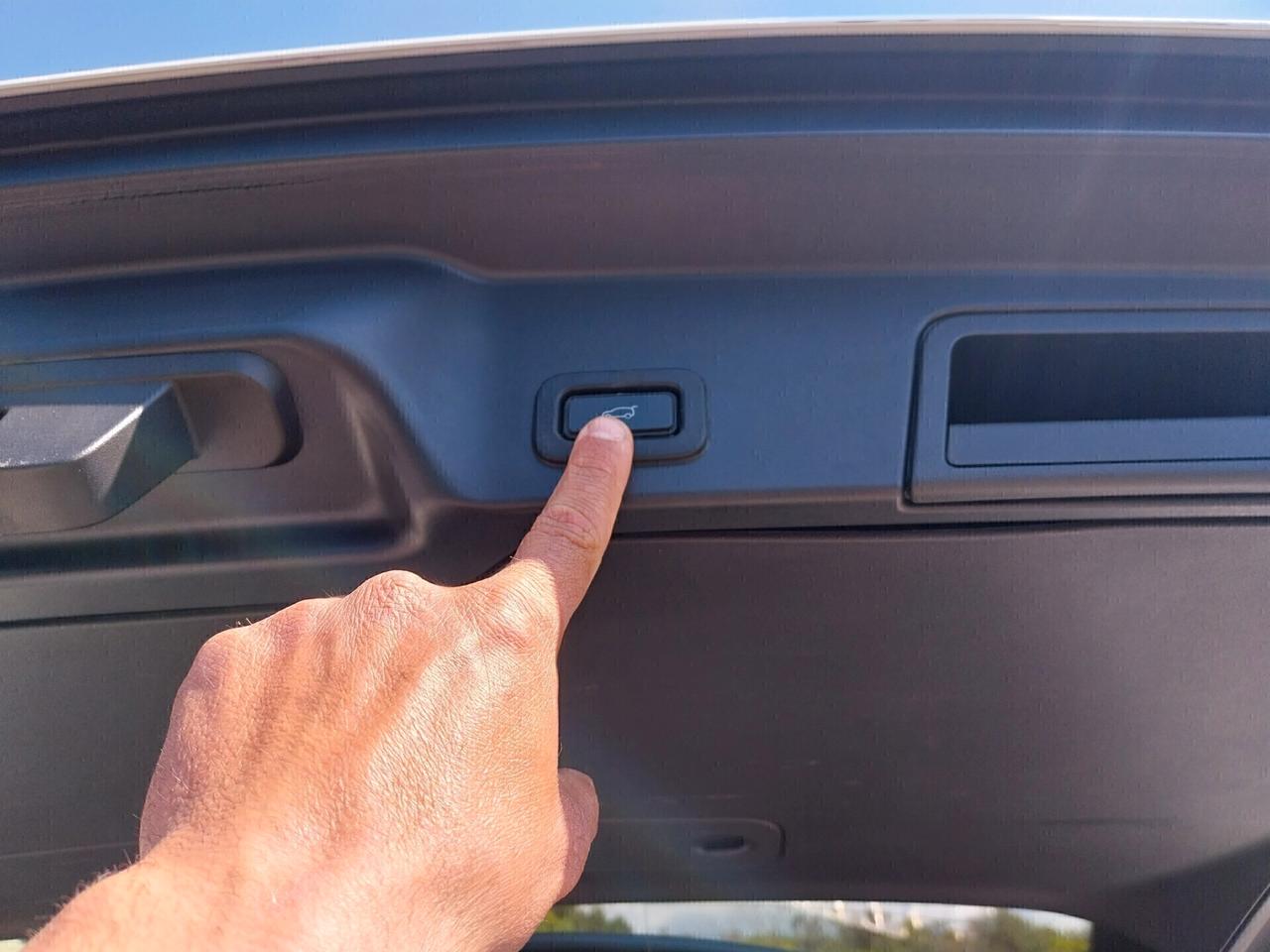 LAND ROVER RANGE ROVER EVOQUE 2.0 DIESEL R-DYNAMIC 2019