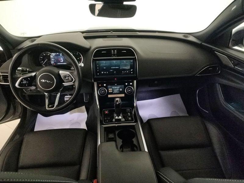 Jaguar XE 2.0d i4 mhev R-Dynamic S awd 204cv auto