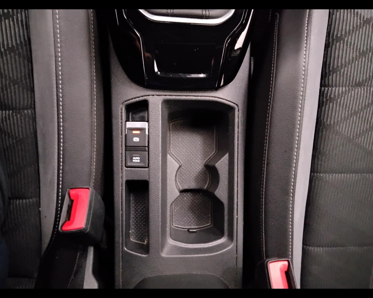 VOLKSWAGEN T-Roc I 2022 - T-Roc 1.0 tsi R-Line 110cv