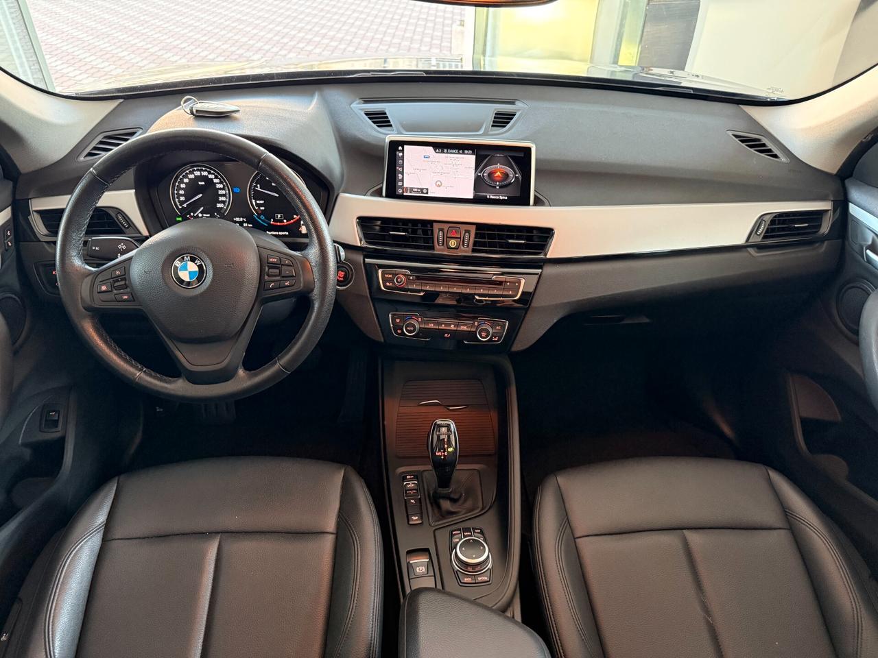 Bmw X1 xDrive18d auto Business Advantage Tetto Pelle Navi