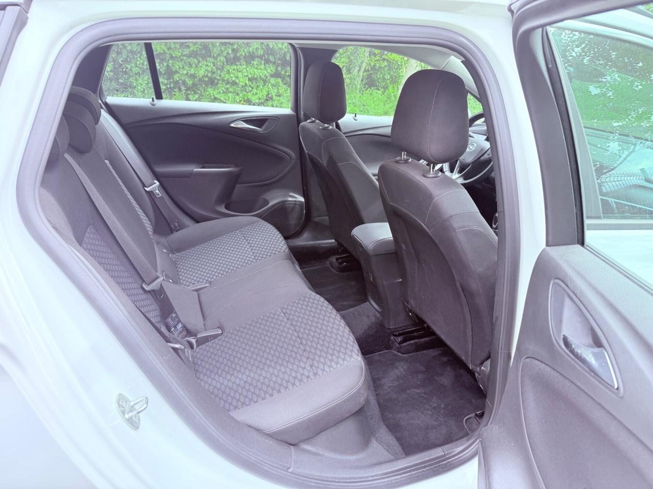 Opel Astra-2019 UNICO PROPRIETARIOOO-PREZZOO SUPER
