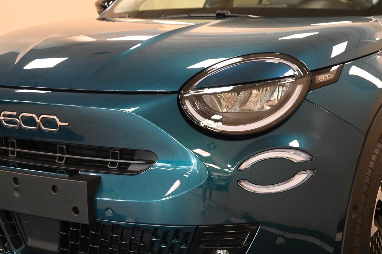 FIAT 600 (2023-->) 600 Hybrid 100 CV DCT MHEV