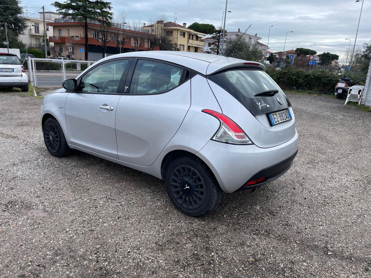 Lancia Ypsilon 1.2 69 CV 5 porte Elle