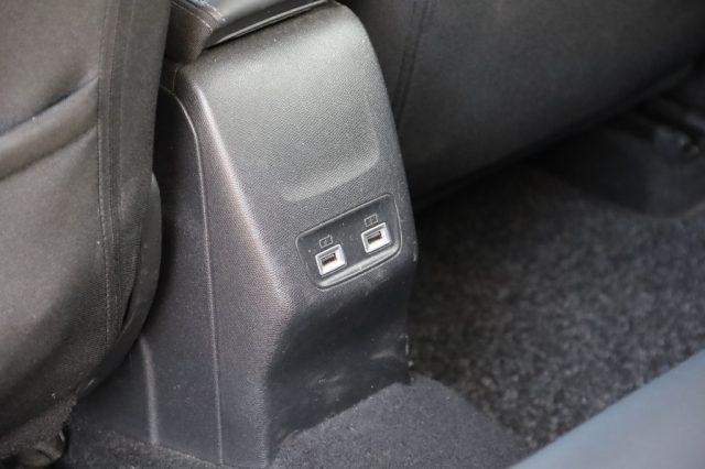 PEUGEOT 2008 BlueHDi 110 S&S Allure