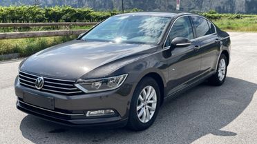 VOLKSWAGEN PASSAT 2.0TDI BERLINA MANUALE - 2017