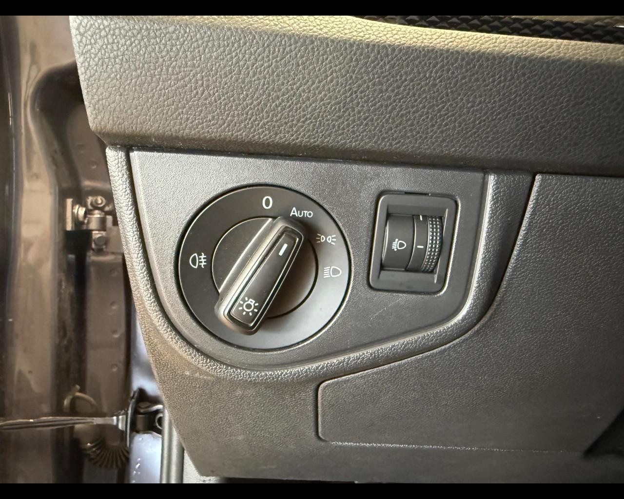 VOLKSWAGEN Taigo - Taigo 1.0 TSI 110 CV Life