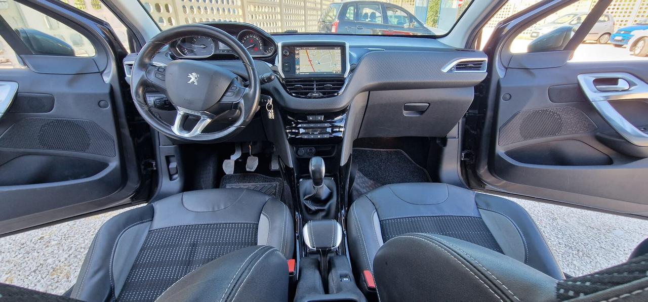 Peugeot 2008 1.2 Benz Black Matt 2015 CRONO CASA MADRE