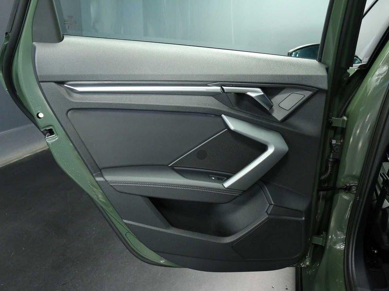 Audi A3 A3 allstreet 35 TDI 150cv S tronic Identity Contrast