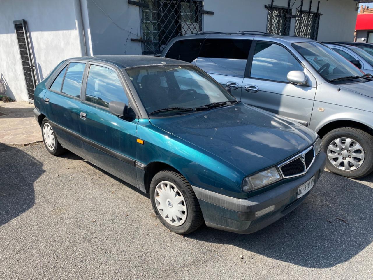 Lancia Delta 1.8 benzina GPL