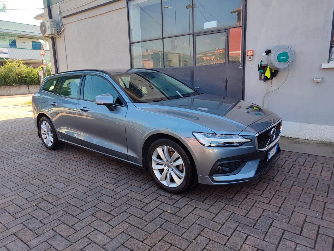 Volvo V60 D3 Geartronic Business Plus