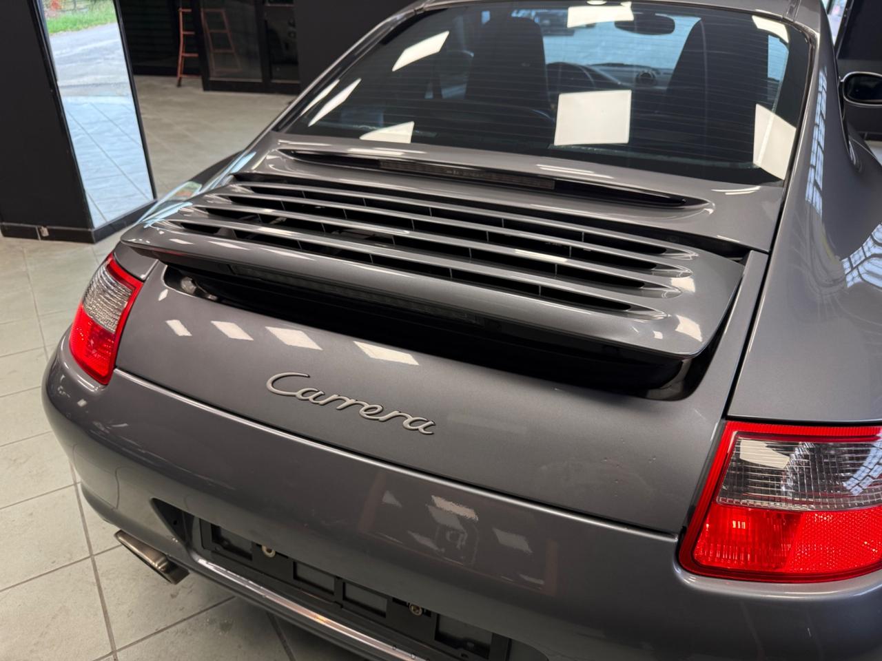 Porsche 911 Carrera Coupé tiptronic