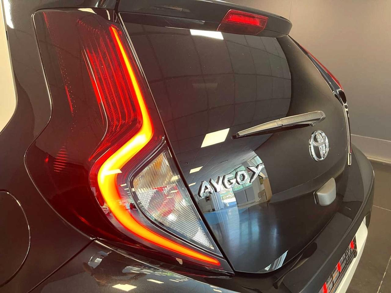 TOYOTA AYGO X 1.0 VVT-I 72 CV 5 PORTE TREND KM0