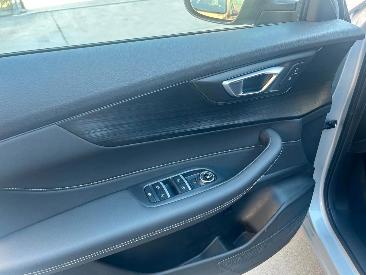 Dr Dr 5.0 dr 5.0 s3 1.5 Turbo CVT Bi-Fuel GPL