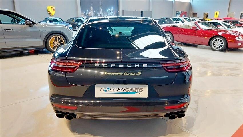 Porsche Panamera Turbo S E-Hybrid da 680 Cv Termico+elettrico
