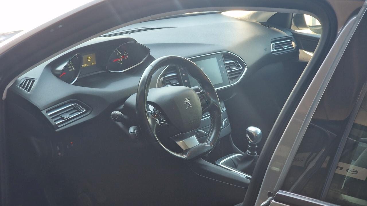 Peugeot 308 PureTech Turbo 130 S&S SW Active