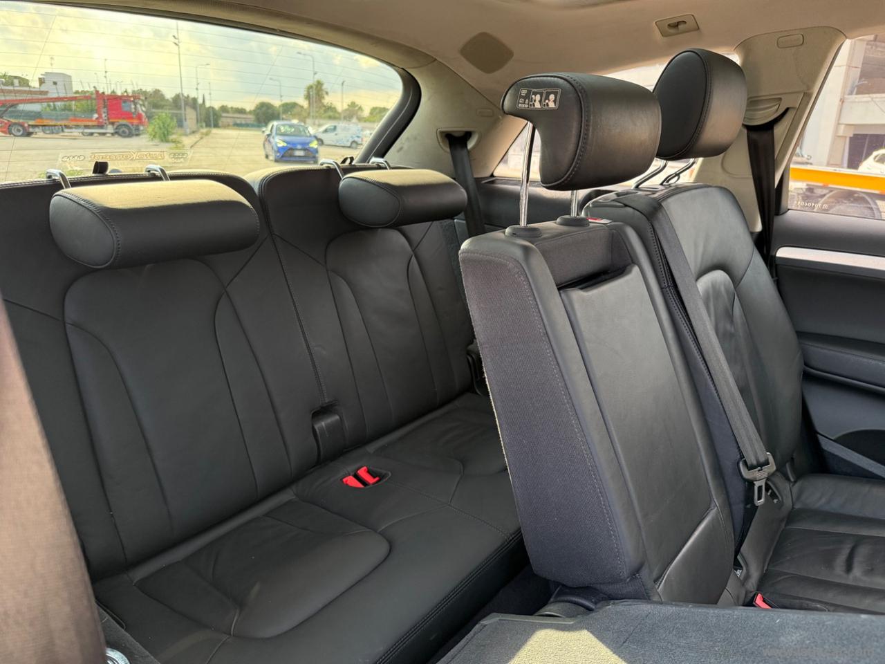 AUDI Q7 4.2 V8 TDI quattro tiptronic