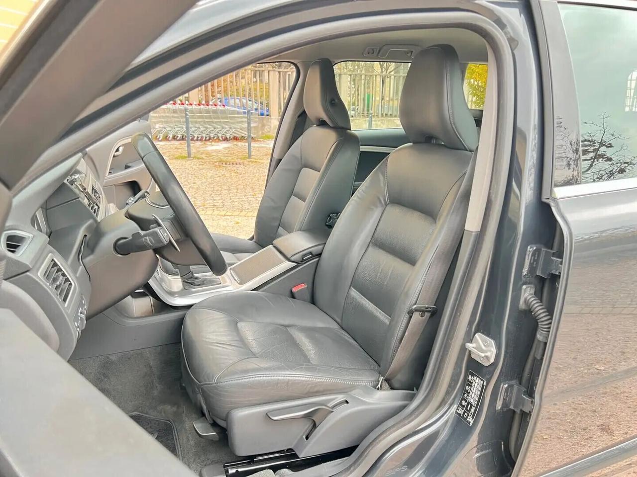 Volvo V70 D4 Geartronic Momentum