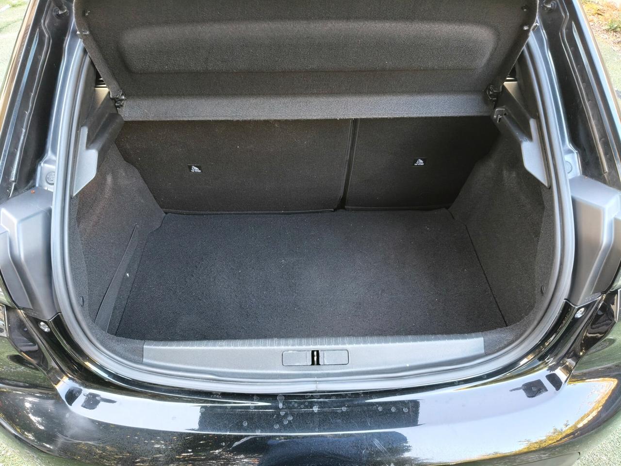 Peugeot 208 FULL OPTIONAL 2021 1,2 BENZINA