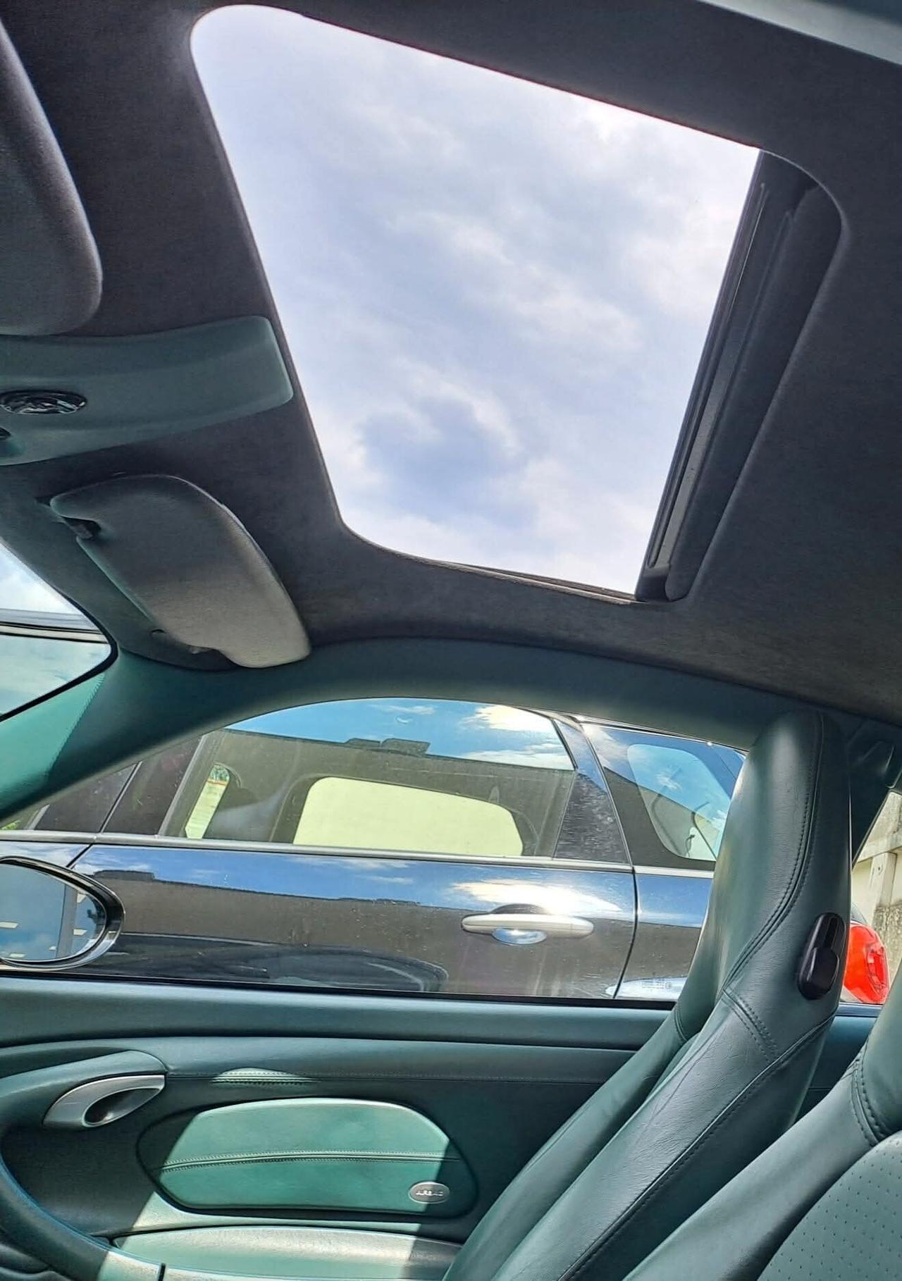 Porsche 911 Carrera 4 cat uniproprietario