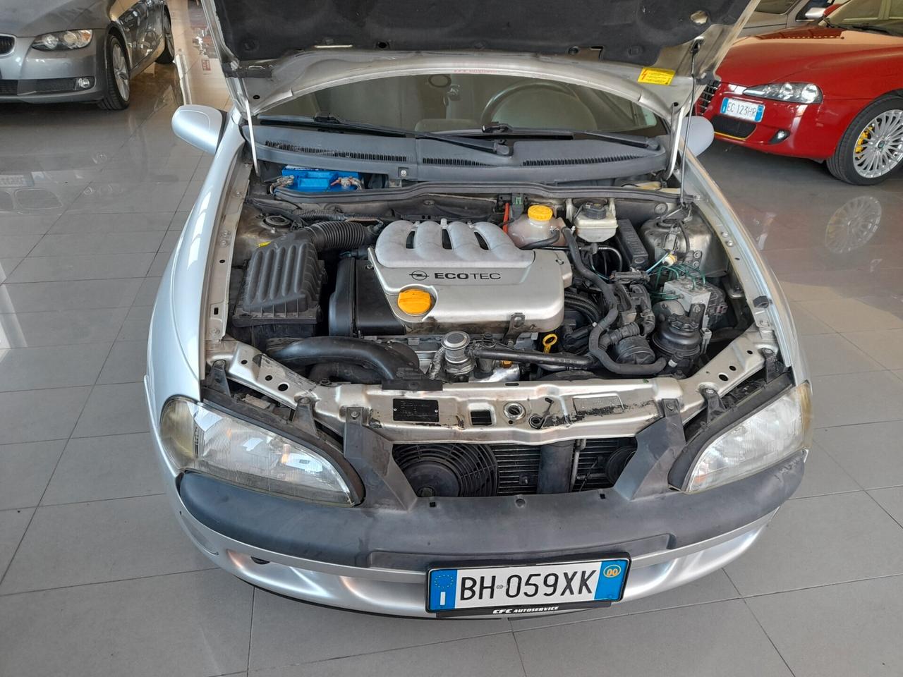 Opel Tigra 1.4i 16V cat