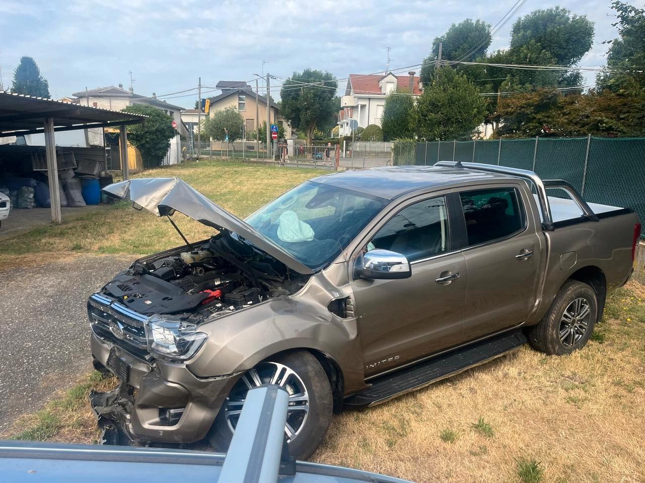 Ford Ranger 2.0 ECOBLUE aut. DC Limited 5 posti