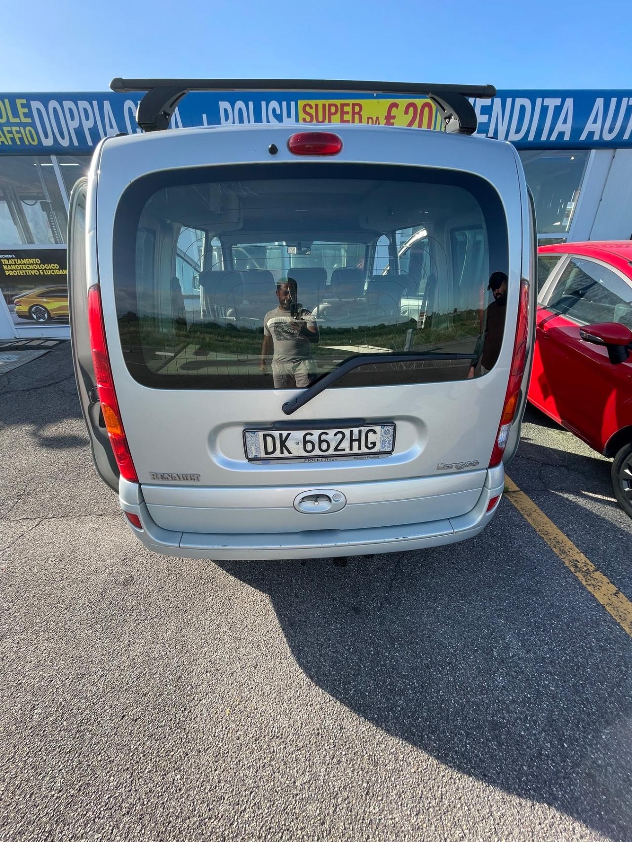 Renault Kangoo 1.6 16V 5p. Luxe