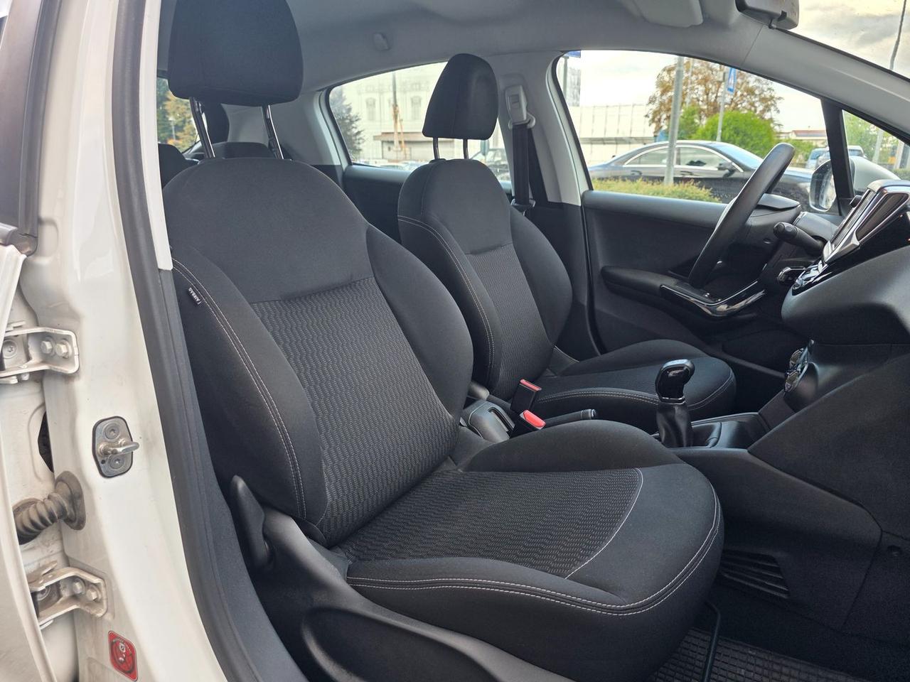 Peugeot 208 1.2 PureTech 82 LPG #6794