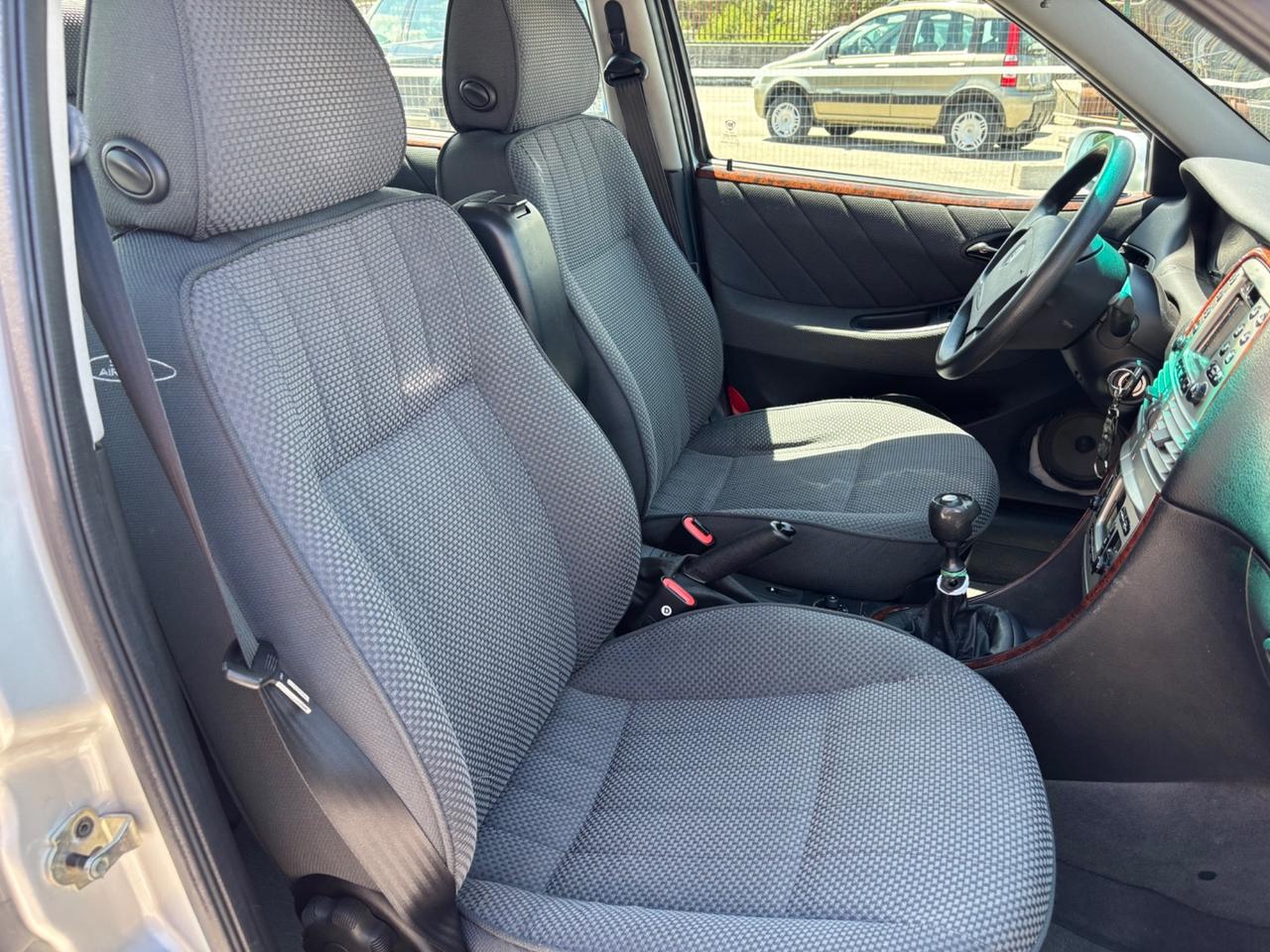 Lancia Lybra 1.9 JTD cat Intensa