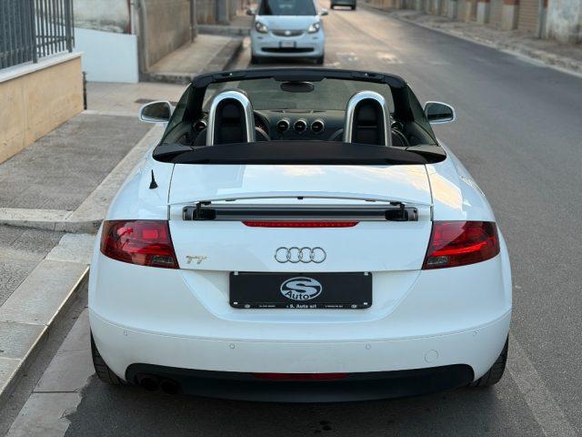 AUDI TT Roadster 1.8 TFSI S-line Bose