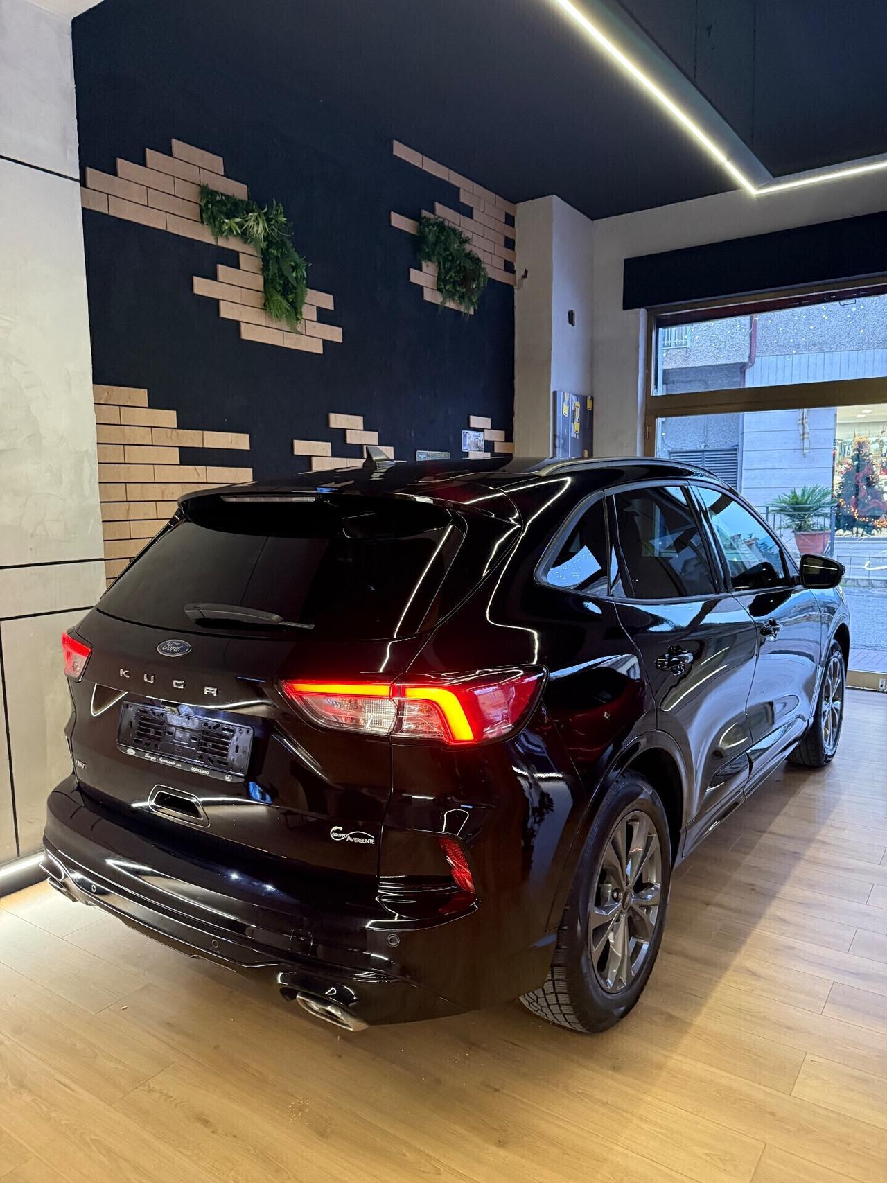 Ford Kuga AWD ST-Line X