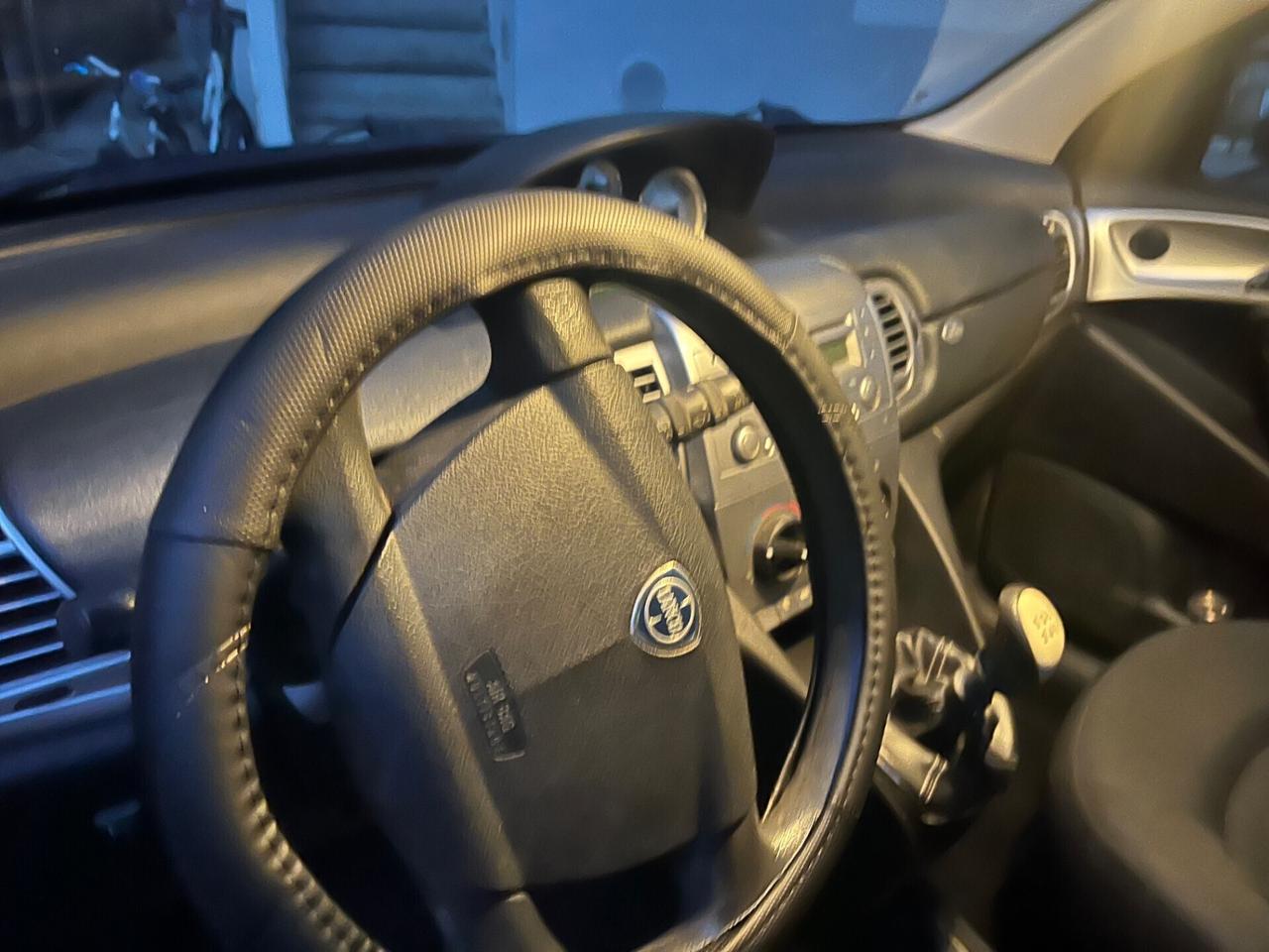 Lancia Ypsilon 1.4 Unyca Ecochic GPL