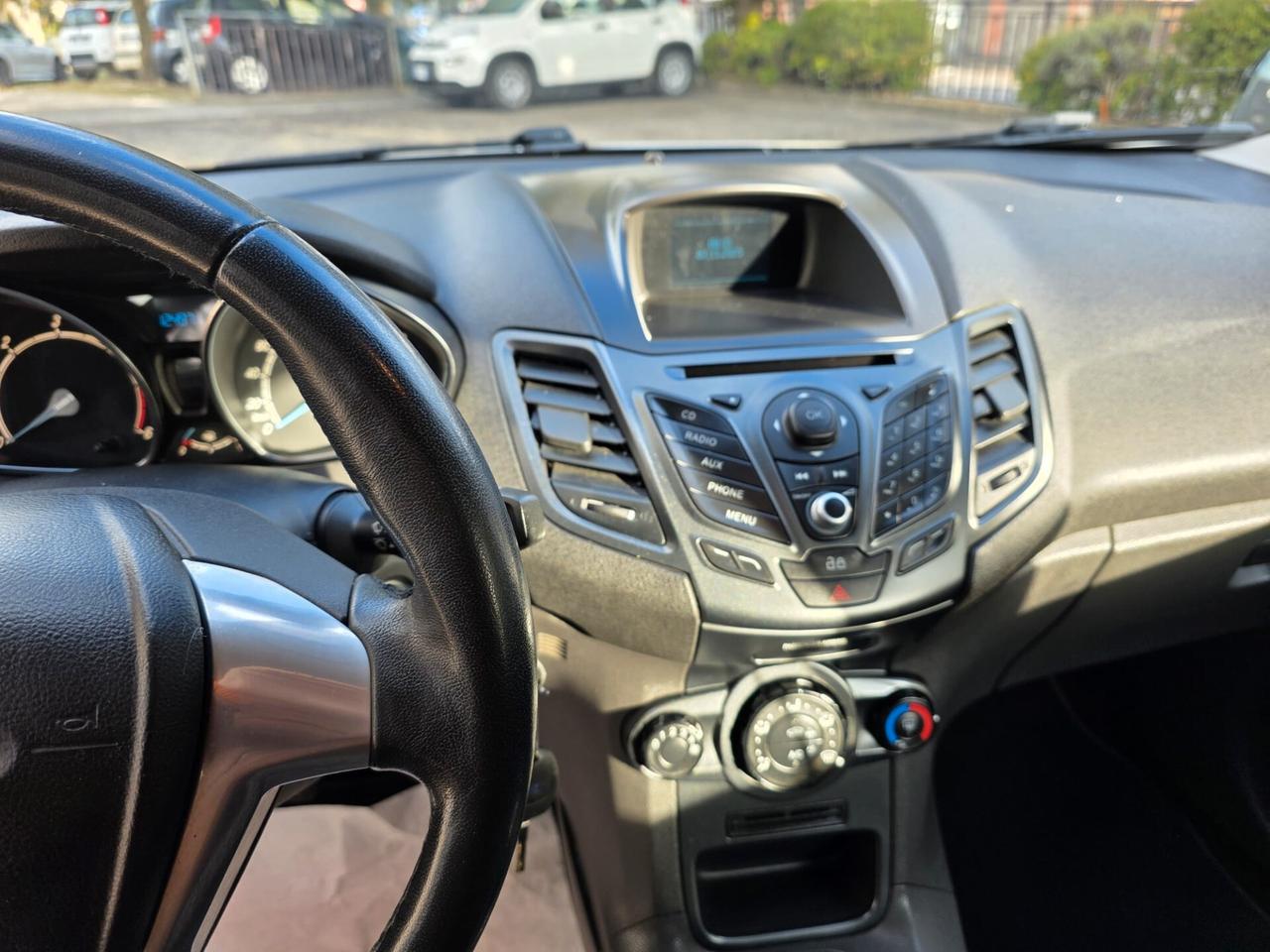 Ford Fiesta 1.5 TDCi 75CV 5 porte Business