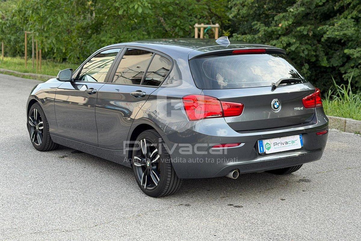 BMW 118d 5p. Advantage