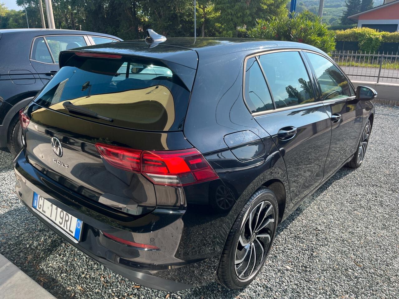 Volkswagen Golf 2.0 TDI DSG 10/2022 **km 80020**