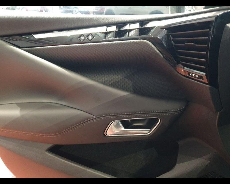 DS DS4 2ª serie E-Tense 225 Cross Trocadero