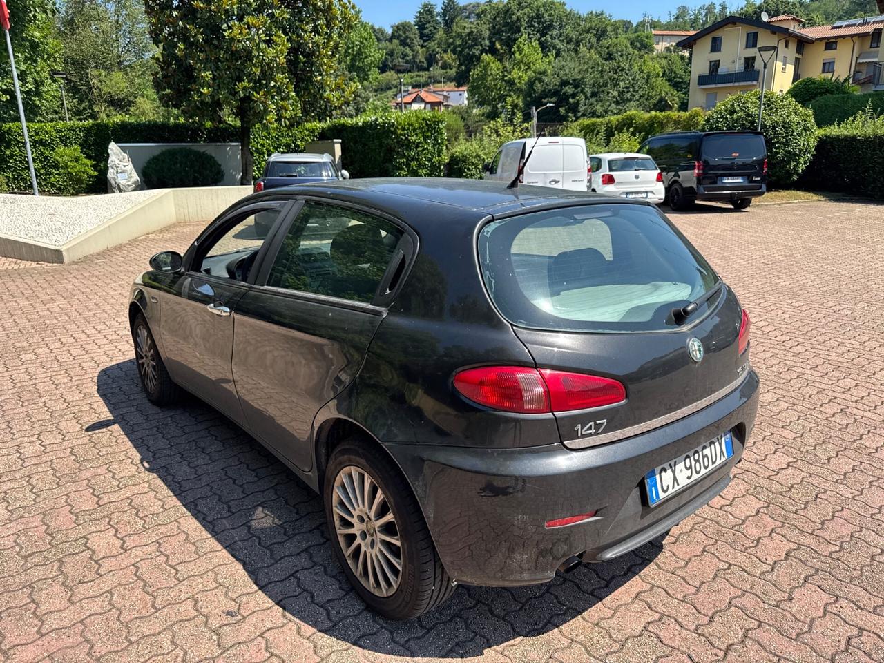 Alfa Romeo 147 1.6 16V 5 porte