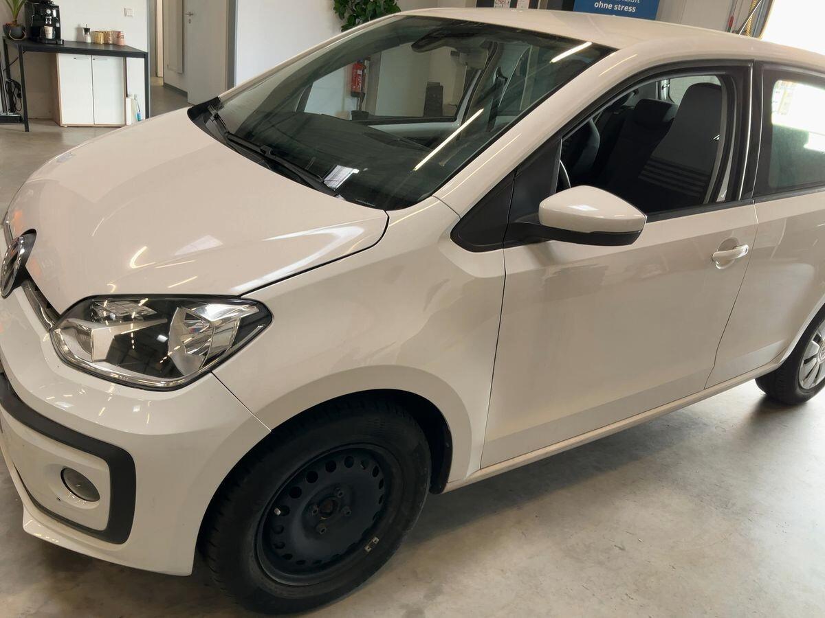 Volkswagen up! 1.0 Move up! BlueMotion