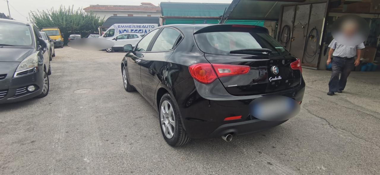 Alfa Romeo Giulietta 1.6 JTDm-2 105 CV Distinctive 2013 USATO