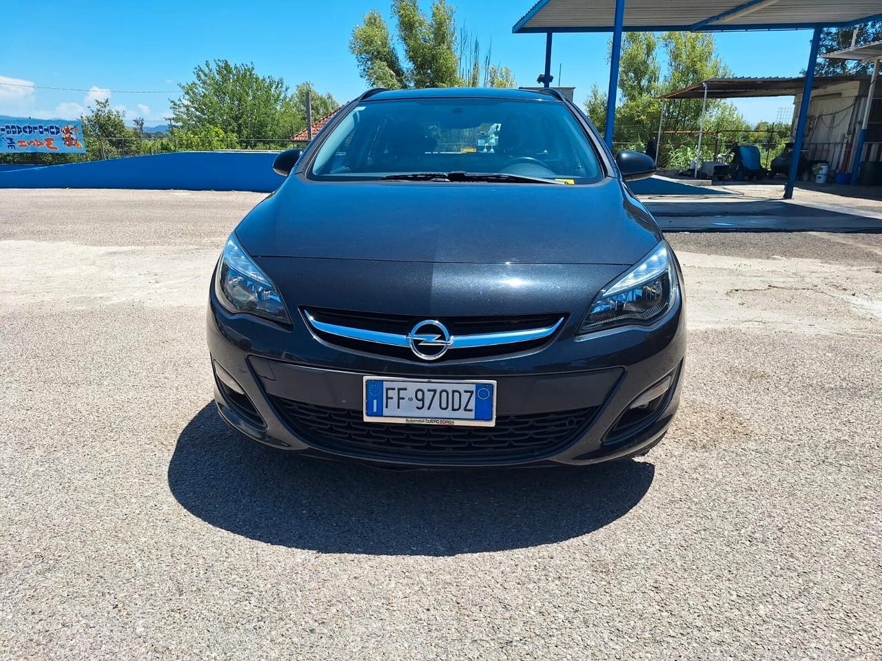 Opel Astra 1.4 Turbo 140CV Sports Tourer GPL Tech Elective